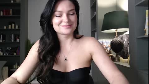 Snapshot of roxxiejet chatting on 5, 12, 2025 roxxiejet online show from 5, 12, 2025