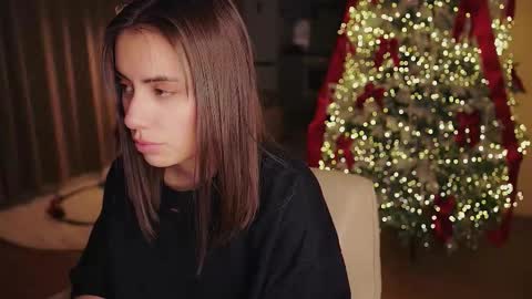 Snapshot of roxxxete chatting on 14, 12, 2025 roxxxete online show from 14, 12, 2025