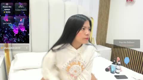 Roxy online show from 17, 4, 2026