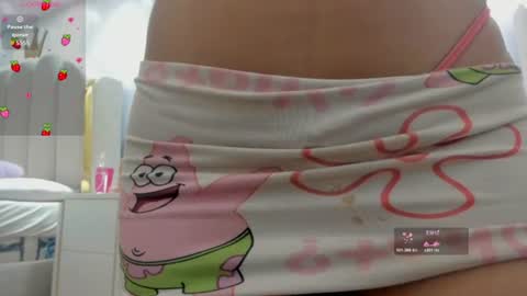 Snapshot of roxy_flame_ chatting on 14, 7, 2026 Roxy online show from 14, 7, 2026