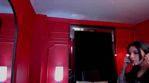 Roxy hell online show from 26, 10, 2025