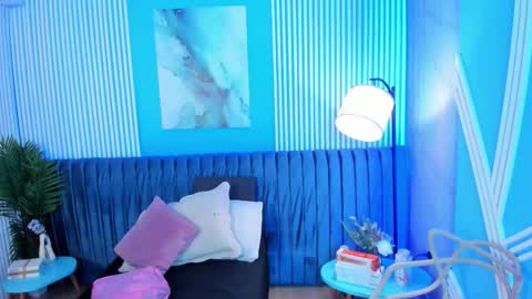 Roxy hell online show from 5, 11, 2025