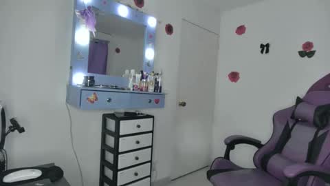 Roxy online show from 17, 5, 2026