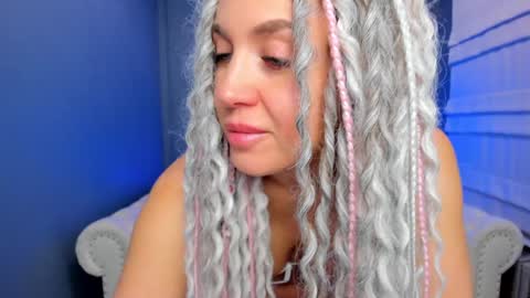 Roxy online show from 8, 2, 2025