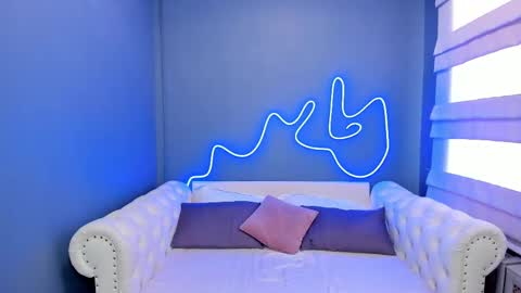 Roxy online show from 15, 2, 2025