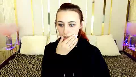 roxy_rayy online show from 14, 10, 2025