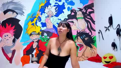 Snapshot of roxyandaron2 chatting on 2, 10, 2025 RoxyAron online show from 2, 10, 2025