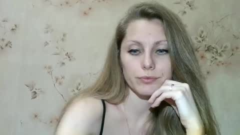 roxyfox18x01 online show from 30, 3, 2026