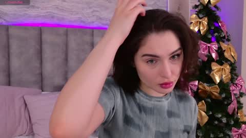 Roxy online show from 2, 1, 2025