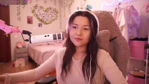 roxysuh online show from 24, 7, 2026
