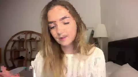 Snapshot of roxysweetdream chatting on 25, 6, 2026 Roxy online show from 25, 6, 2026