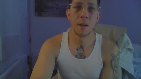 royalpapi12 online show from 11, 4, 2026