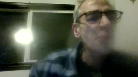 Snapshot of royboy2561 chatting on 16, 11, 2025 Roy Murrin online show from 16, 11, 2025