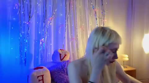 Snapshot of rraffaellka chatting on 24, 7, 2026 Rraffaellka online show from 24, 7, 2026