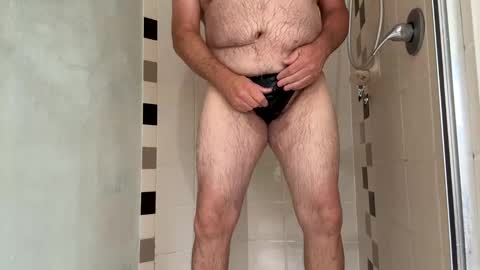 RubberKelly online show from 8, 1, 2025