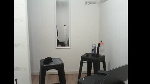 Snapshot of rubberkelly chatting on 1, 7, 2026 RubberKelly online show from 1, 7, 2026