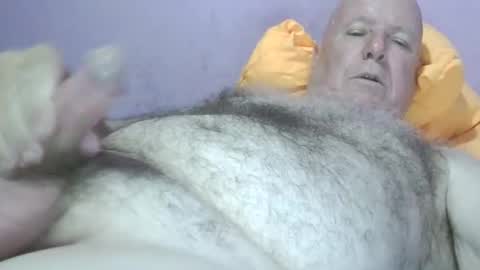 Snapshot of rubbing11 chatting on 10, 6, 2026 rubbing online show from 10, 6, 2026