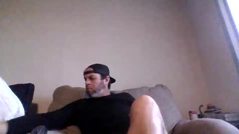 rubbingoneout714 online show from 4, 12, 2025