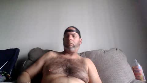 rubbingoneout714 online show from 10, 2, 2026