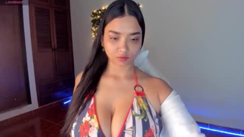 Snapshot of rubby_grace chatting on 13, 10, 2025 Rubby grace online show from 13, 10, 2025