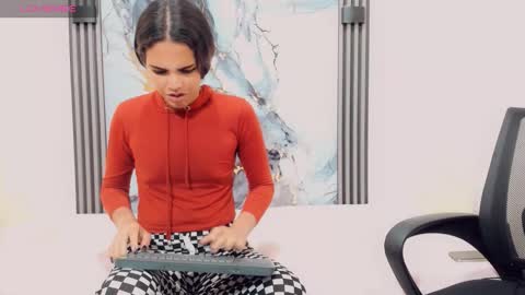 Snapshot of rubi_30 chatting on 30, 11, 2025 Rubi i love online show from 30, 11, 2025