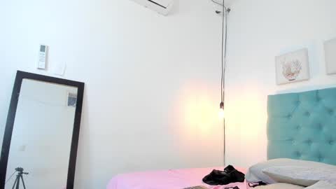 Snapshot of rubiroose chatting on 14, 1, 2025 Rubii online show from 14, 1, 2025