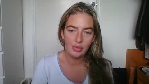 Snapshot of rubyredxxxoxxx chatting on 6, 10, 2025 rubyredxxxoxxx online show from 6, 10, 2025