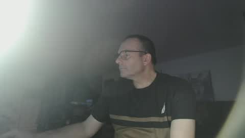 Snapshot of rushse886410 chatting on 18, 6, 2026 rushse886410 online show from 18, 6, 2026