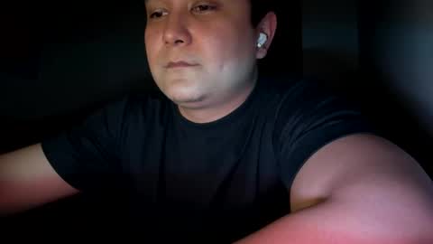 ruslan11221122 online show from 26, 4, 2026