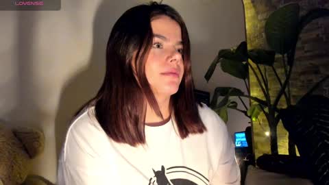Snapshot of russcurley chatting on 18, 12, 2024 Lorenn online show from 18, 12, 2024