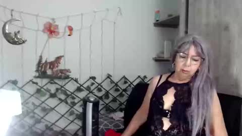 ruth_blue21 online show from 22, 2, 2025
