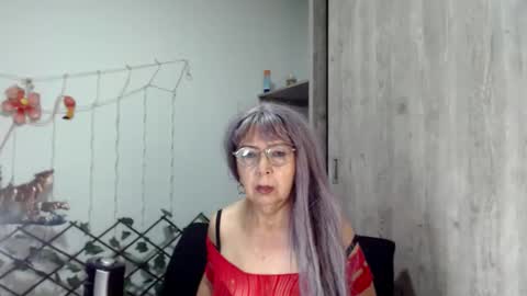 ruth_blue21 online show from 6, 3, 2025