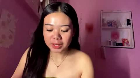 Snapshot of ruthasimkulet chatting on 1, 8, 2026 Rose online show from 1, 8, 2026