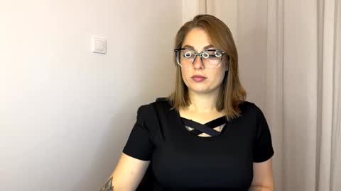 Nika online show from 13, 9, 2025