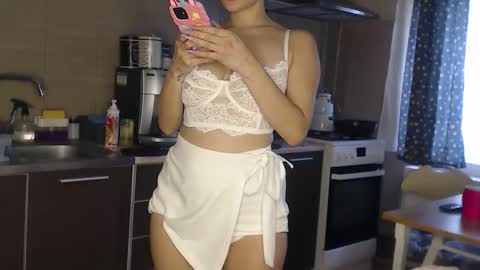 Snapshot of ruxandradanny chatting on 9, 10, 2025 ruxandradanny online show from 9, 10, 2025