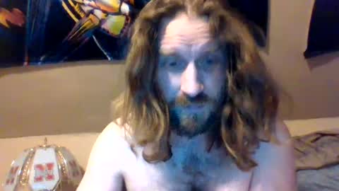 rwb1982 online show from 13, 12, 2024