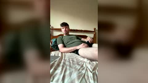Snapshot of ryanbirm chatting on 8, 7, 2026 ryanbirm online show from 8, 7, 2026