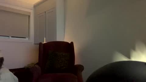 Ryland online show from 1, 2, 2025