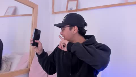 Ryan  online show from 25, 11, 2025