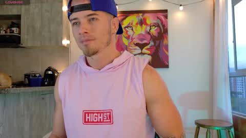 Ryan Blue ig ryannblue online show from 18, 10, 2025