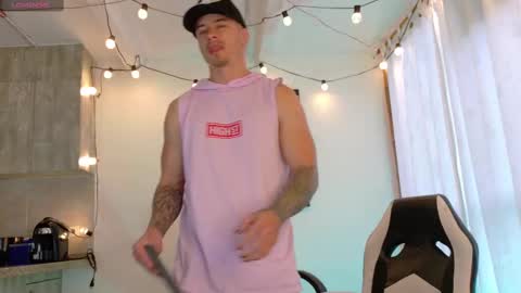 Ryan Blue ig ryannblue online show from 23, 10, 2025