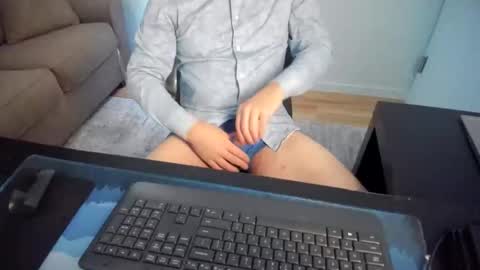 Snapshot of ryanontour chatting on 14, 11, 2025 Ryan in NYC online show from 14, 11, 2025