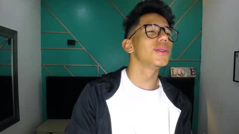 RyanPricee online show from 29, 12, 2024