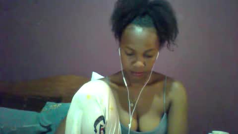 Snapshot of rycie chatting on 24, 10, 2025 Rycie online show from 24, 10, 2025