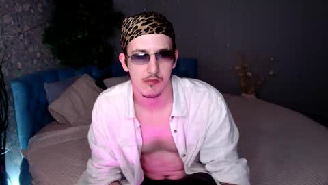 Snapshot of rylanstone chatting on 13, 9, 2025 Rylan online show from 13, 9, 2025