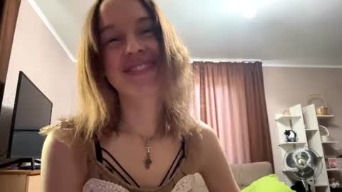 Snapshot of rynique chatting on 1, 8, 2026 ryni online show from 1, 8, 2026