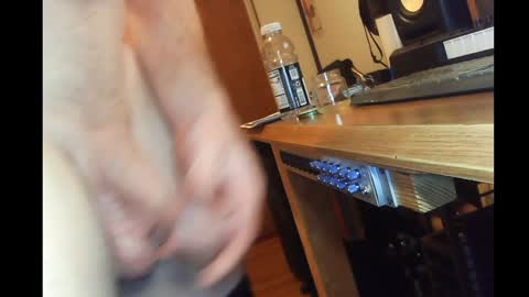 Snapshot of rynoxox chatting on 11, 1, 2025 rynoxox online show from 11, 1, 2025