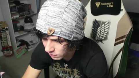 Snapshot of ryot35 chatting on 12, 11, 2025 Ryot3 online show from 12, 11, 2025