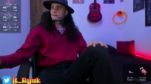 Snapshot of ryuk_it chatting on 14, 1, 2025 leopmonk help me reach 100 thumbs up online show from 14, 1, 2025