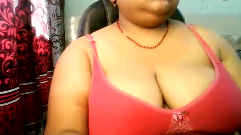 Snapshot of s03286 chatting on 18, 7, 2026 HotLovers online show from 18, 7, 2026